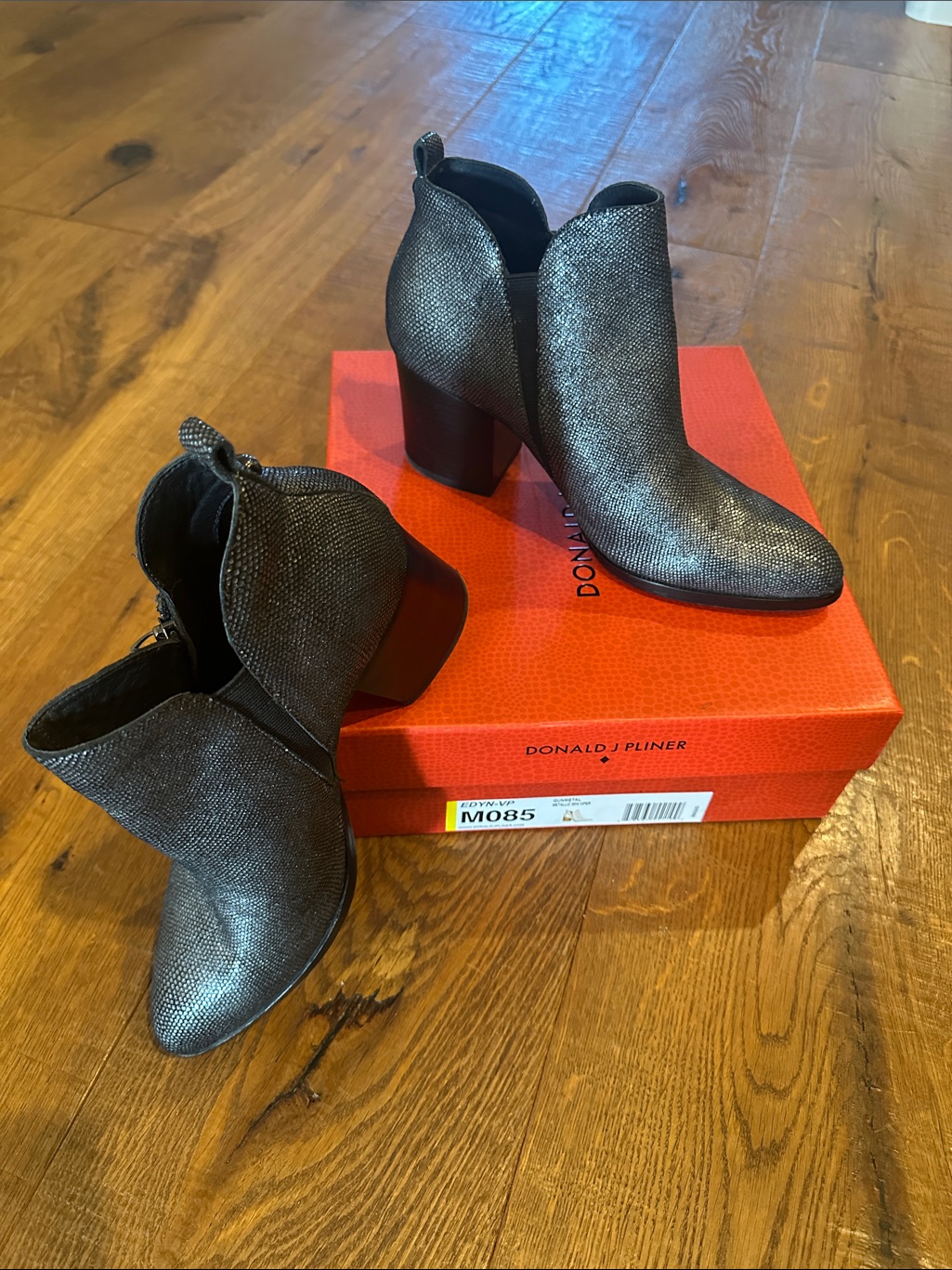 Donald J Pliner Gunmetal Metallic Mini Viper Booties 8.5
